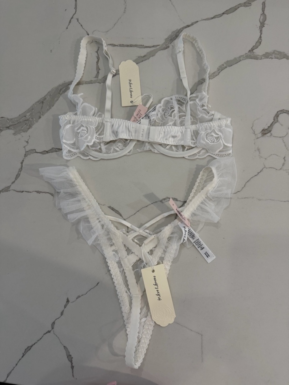 NWT For Love & Lemons Blushing Blooms bra and panty set size 32B/S - Picture 5 of 7